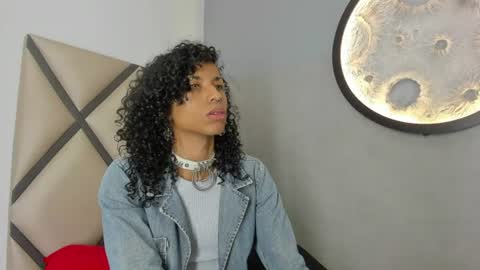 Snapshot of venuss_03 chatting on 06.19.26 venuss_03 online show from 06.19.26
