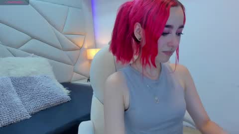 venusxneo online show from 09.24.25