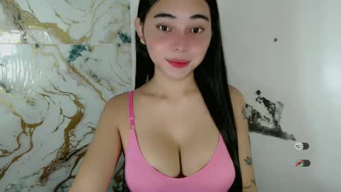 Snapshot of veola_sexy chatting on 06.18.26 veola_sexy online show from 06.18.26