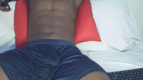 Snapshot of vera_bliss21 chatting on 11.30.25 vera_bliss21 online show from 11.30.25