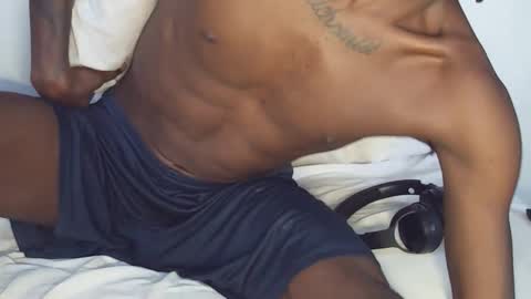 Snapshot of vera_bliss21 chatting on 12.04.25 vera_bliss21 online show from 12.04.25