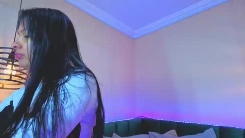 Domelipa  online show from 05.22.26