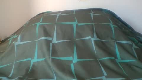 Snapshot of veramanx_x13 chatting on 10.19.25 veramanx_x13 online show from 10.19.25