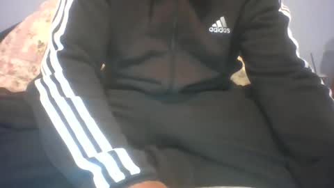 Snapshot of veramanx_x13 chatting on 10.25.25 veramanx_x13 online show from 10.25.25