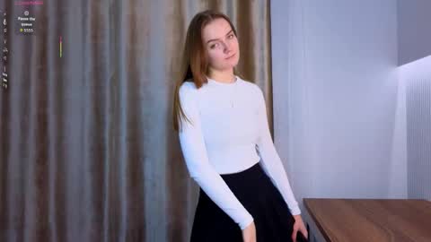 Snapshot of vernitashinsky chatting on 12.02.25 Olivia online show from 12.02.25