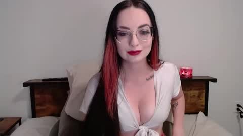 Snapshot of vero495065 chatting on 09.22.25 vero495065 online show from 09.22.25