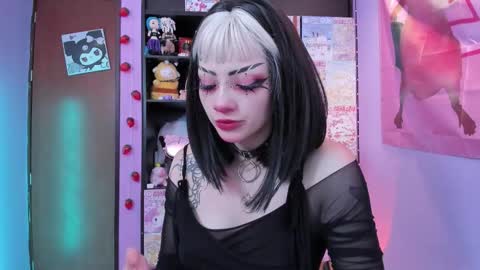     online show from 03.26.26