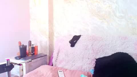 Snapshot of vero_temptation chatting on 10.15.25 Vero online show from 10.15.25