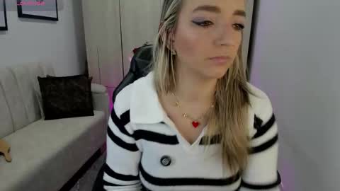 Snapshot of veromars_ chatting on 02.18.26 Catalina online show from 02.18.26