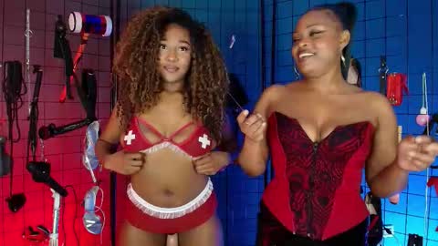 Snapshot of veronica_bdsm chatting on 11.11.25 veronica_bdsm online show from 11.11.25