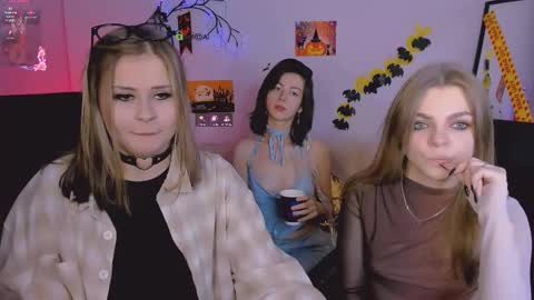 Ronni online show from 10.31.25