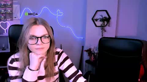 Snapshot of veronica_bubble chatting on 01.31.26 Ronni online show from 01.31.26