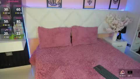 veronica_hill_ online show from 09.12.25