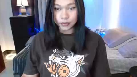 veronica_kate25 online show from 12.17.25