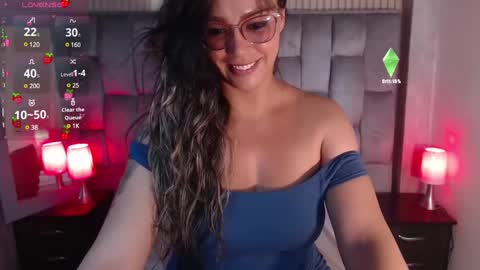 Snapshot of veronica_saenzz1 chatting on 03.05.25 Vero online show from 03.05.25