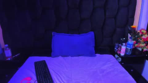 VeronicaCream  online show from 04.01.26