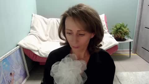 Helen online show from 03.10.25