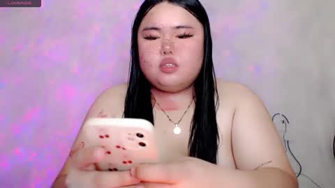 Snapshot of veronicakisses chatting on 04.22.26 MS. VERONICA 22 I love Aza 3 online show from 04.22.26