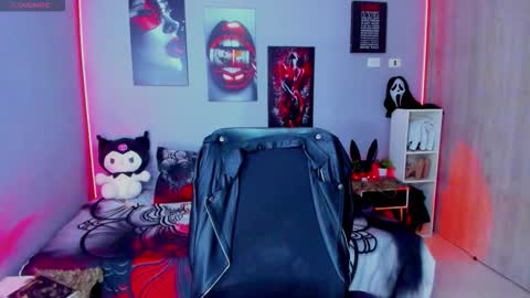 Snapshot of veronika_metalstar chatting on 11.13.25 Miss Veronika online show from 11.13.25