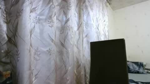 veronika_xi online show from 10.16.25