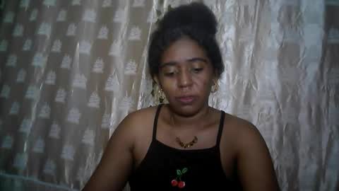Snapshot of verronique1511 chatting on 05.10.26 verronique1511 online show from 05.10.26