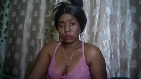 Snapshot of verronique1511 chatting on 05.30.26 verronique1511 online show from 05.30.26