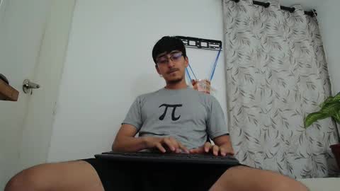 versatileguuy online show from 10.17.25