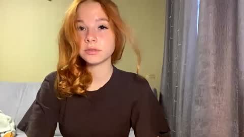 Snapshot of vertiegartrell chatting on 07.04.26 Lina online show from 07.04.26
