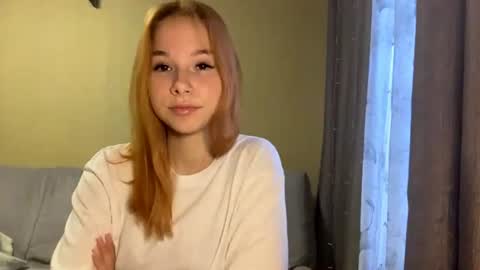 Snapshot of vertiegartrell chatting on 07.07.26 Lina online show from 07.07.26