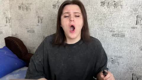 Karina followed me bb online show from 01.16.25