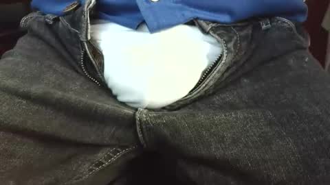 Snapshot of verylittletiny chatting on 02.23.26 Erik online show from 02.23.26