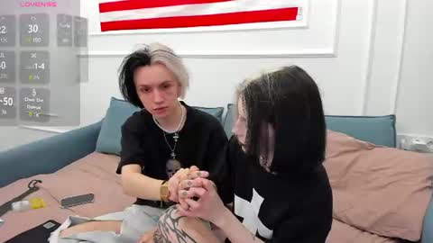 veryraretwins online show from 06.18.26