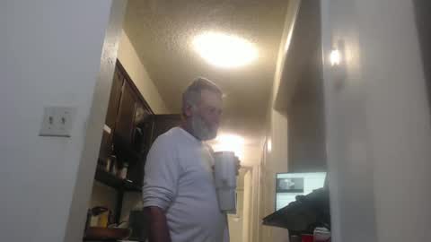 hairy man online show from 01.04.25