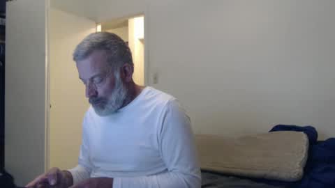 hairy man online show from 01.18.25