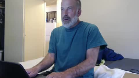 hairy man online show from 03.03.25