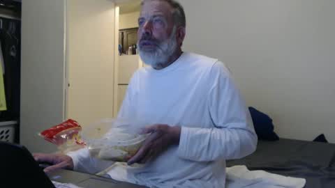 hairy man online show from 03.08.25