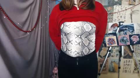 veryveryvery_shy online show from 12.25.24