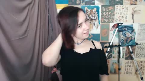 veryveryvery_shy online show from 01.16.25