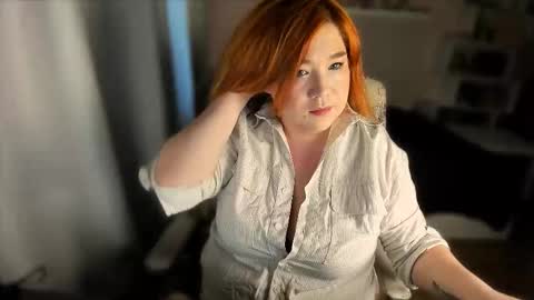 Snapshot of vi__vixen chatting on 02.11.26 Vi Vixen online show from 02.11.26