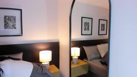 Snapshot of vi_anaya chatting on 02.19.26 Anaya online show from 02.19.26