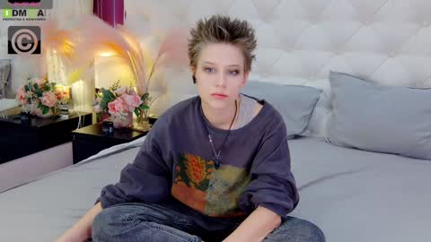 Via online show from 02.03.25