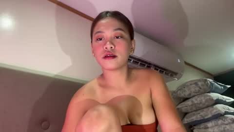 via_olala online show from 02.04.26