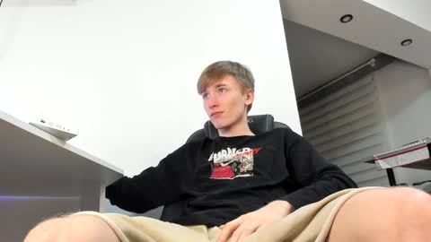 vibemygirl online show from 01.20.25