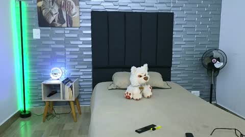 Victor cardenas online show from 02.02.25