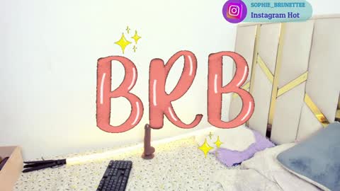 Snapshot of vicioushorse33 chatting on 02.08.25 Sophie and Stan online show from 02.08.25