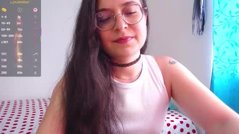 Snapshot of vicky_cristinax chatting on 02.25.26 Vicky online show from 02.25.26