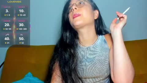 Snapshot of vicky_cristinax chatting on 04.01.26 Vicky online show from 04.01.26