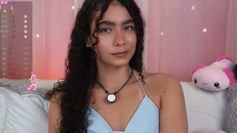 vicky_curly online show from 10.20.25