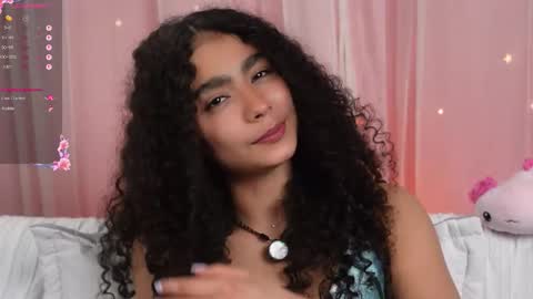 vicky_curly online show from 10.25.25