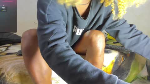 vicky manuela online show from 01.31.25